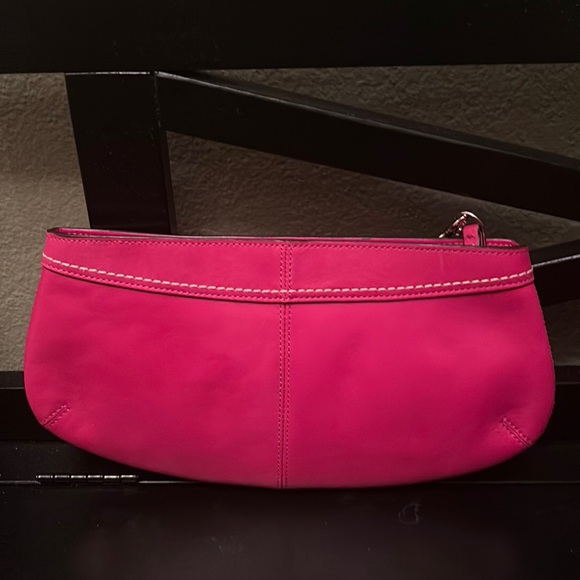 Coach Legacy Leather Pleated Clutch F13734 - Picture 3 of 14